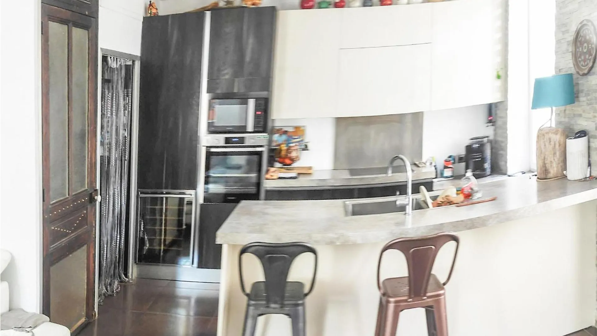 Nice Home In Sausset-Les-Pins With Kitchen