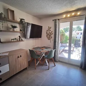 La Terrasse Ensoleillée De : Le Citronnier Sausset-les-Pins